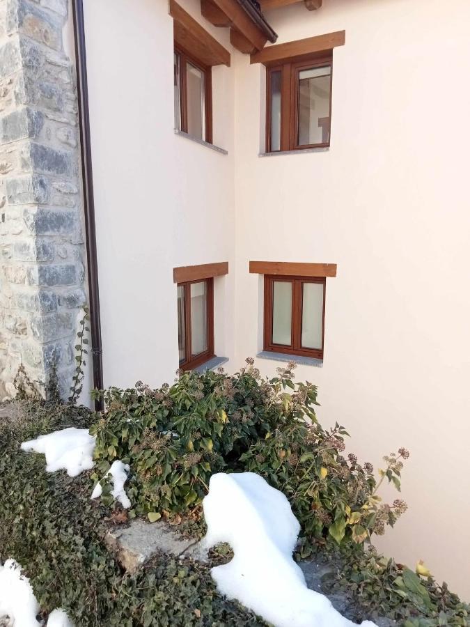 Вілла Casitas En Sallent En El Centro Сальєнт-де-Гальєго Екстер'єр фото